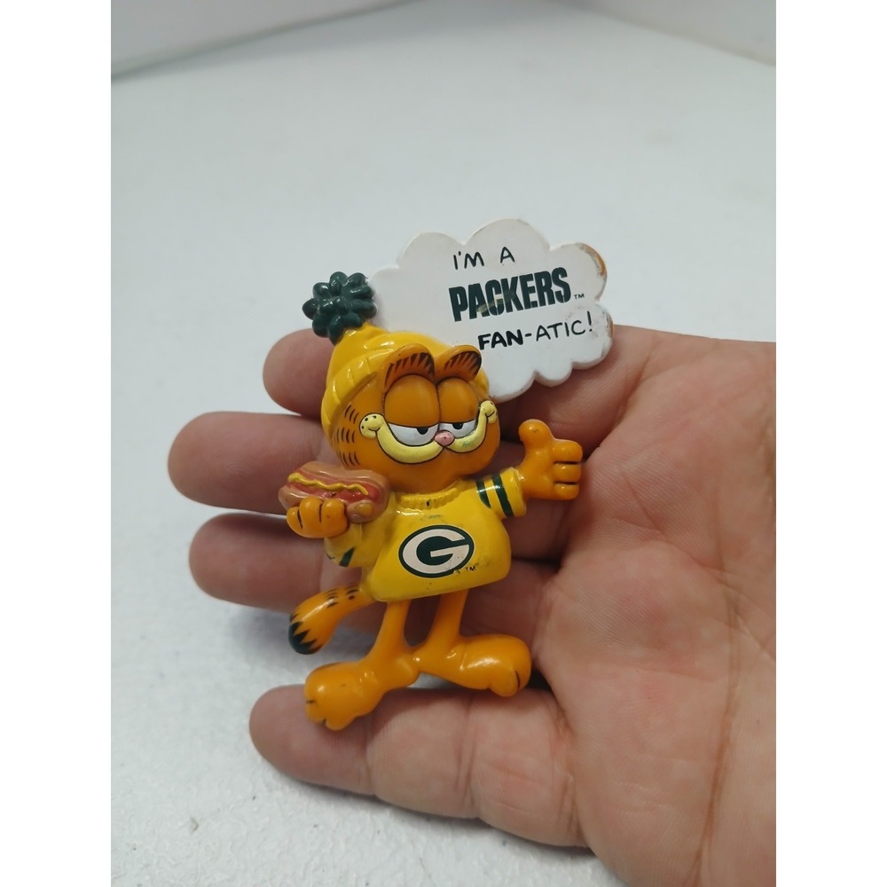 Vintage Garfield NFL‎ Greenbay Packers Fanatic Pin Enesco 1981